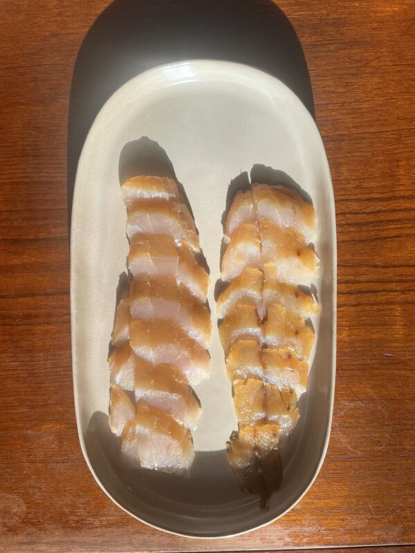 Maigre fumé en tranches